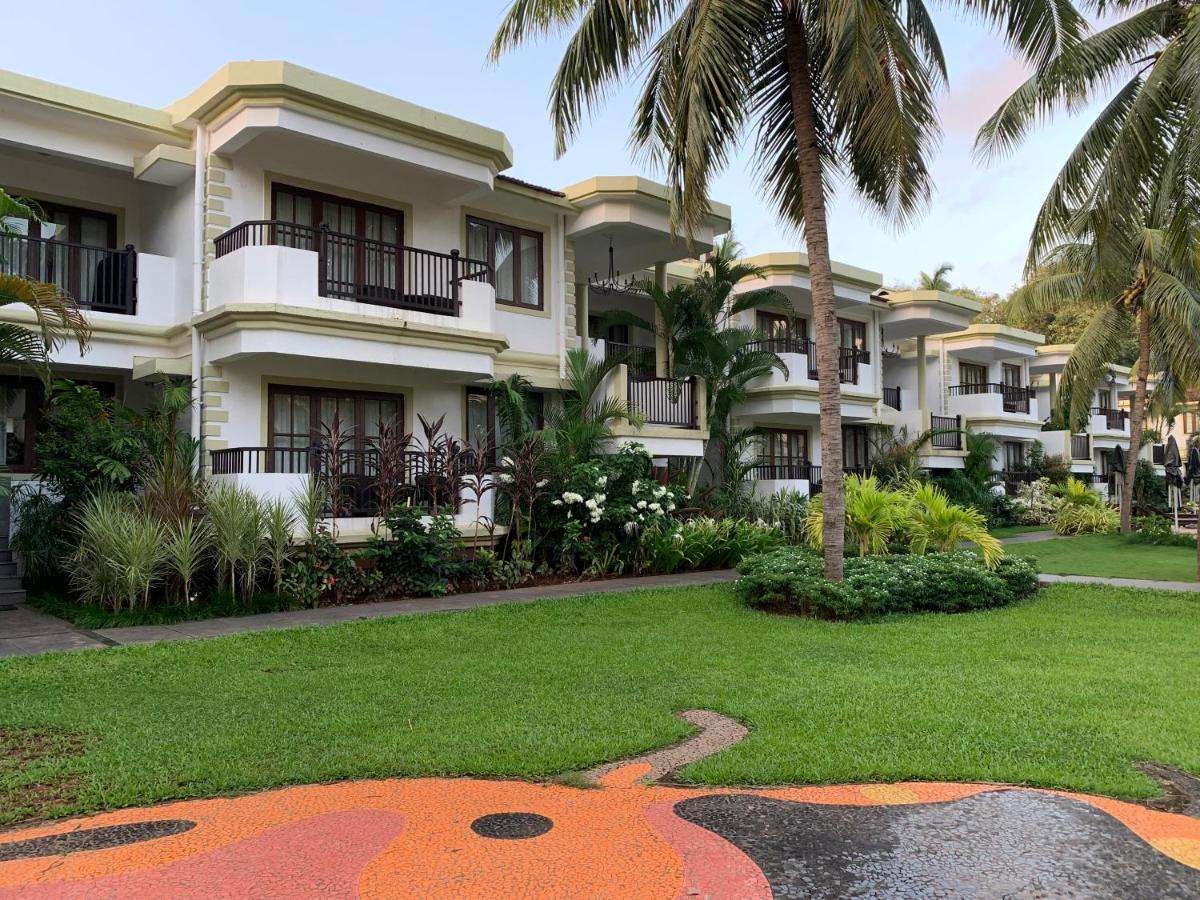 Sonesta Inns Beach Resort - Candolim Beach Exterior foto