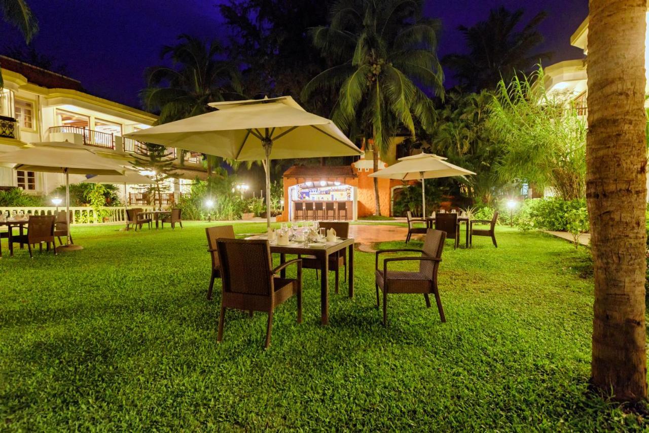 Sonesta Inns Beach Resort - Candolim Beach Exterior foto