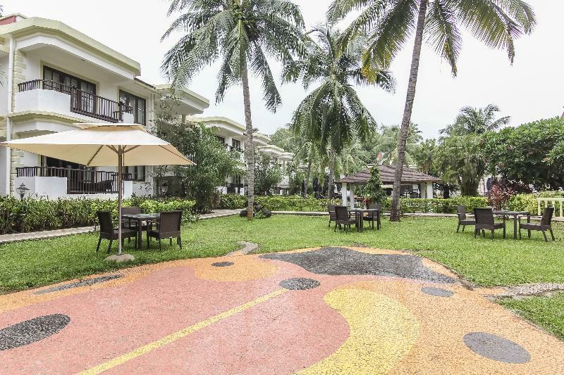 Sonesta Inns Beach Resort - Candolim Beach Exterior foto