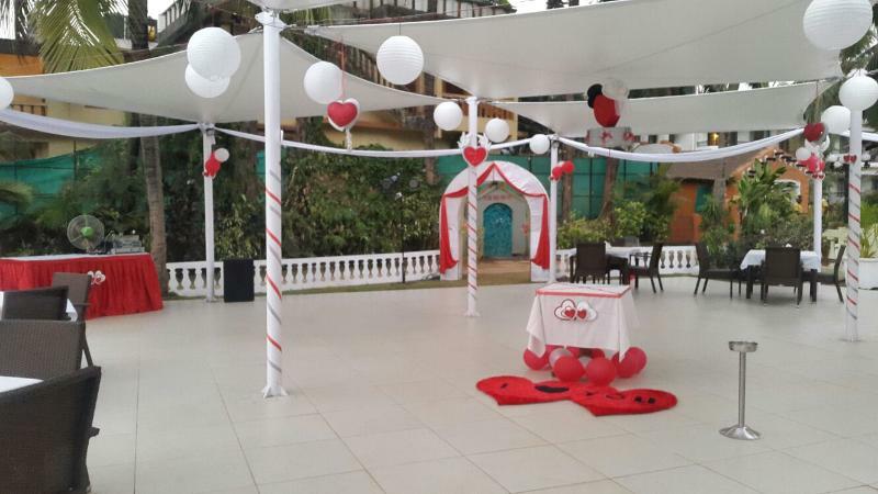 Sonesta Inns Beach Resort - Candolim Beach Exterior foto